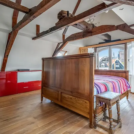 Feriehus The Dutch Buoy Monnickendam