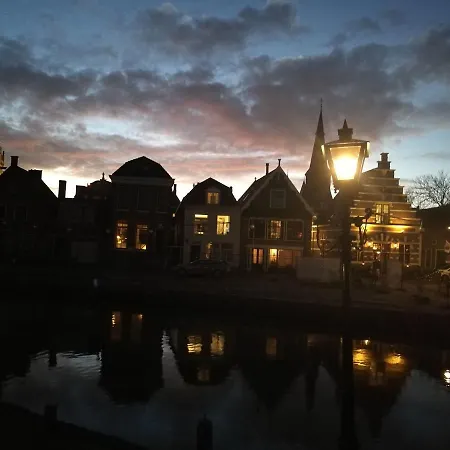 Casa de Férias The Dutch Buoy Monnickendam