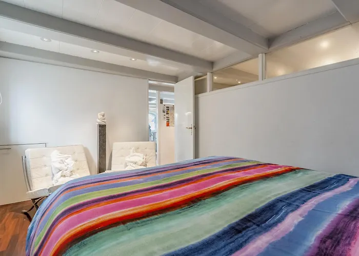 The Dutch Buoy Дом отдыха *