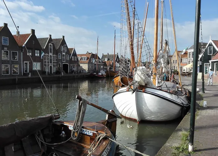 The Dutch Buoy Дом отдыха Монникендам