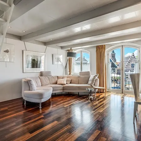 The Dutch Buoy 펜션 *