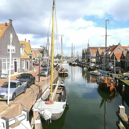 The Dutch Buoy Ferienhaus